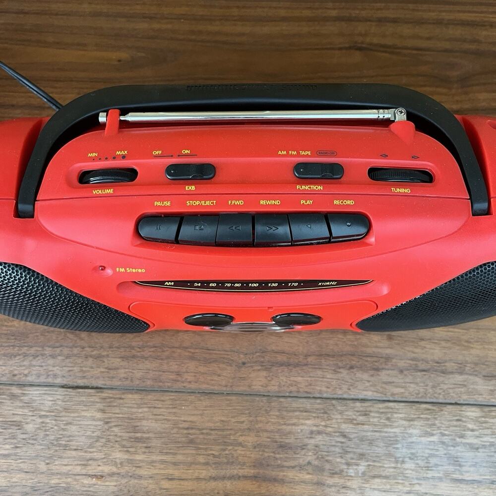 Vintage Disney Mickey Mouse Red AM/FM Stereo Cassette Player Recorder Boombox - Picture 3 of 9